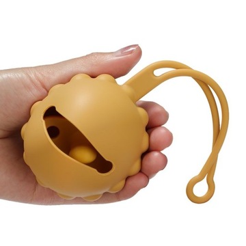 Pojemnik na smoczek etui ochronka zawieszka kula żółty - Chi Chi
