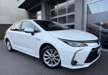 Toyota Corolla XII Sedan 1.8 Hybrid 122KM 2020 Toyota Corolla salon Polska, 1 rej 21r., FV -VAT 23, serwis ASO 1.8 122KM