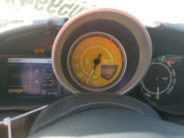 Ferrari California 2015 Ferrari California T 2015 3.9l 3.9 Benzyna 553KM, zdjęcie 9