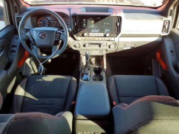 Nissan 2025 Nissan Frontier Sv 2025 3.8 Benzyna 310KM, zdjęcie 8