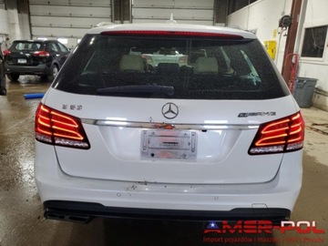 Mercedes Klasa E W212 2014 Mercedes-Benz Klasa E _E63_AMG_4Matic_V8_5.5 L_577 km_2014r 5.5 Benzyna, zdjęcie 5