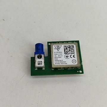 PORSCHE TAYCAN 9J1 2022 ZESILOVAČ ANTÉNY