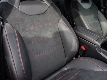 Mercedes Klasa A W177/V177 Hatchback Facelifting 2.0 220 190KM 2025 A Klasa 220 4-Matic AMG Line 2.0 (190KM) 2025, zdjęcie 6