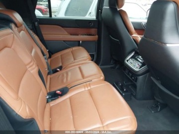 Lincoln Navigator III 2020 Lincoln Navigator 2020 Lincoln Navigator Reserve 4x4 3.5 Benzyna 450KM, zdjęcie 9