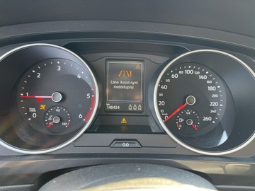 Volkswagen Tiguan II SUV Facelifting 2.0 TDI 150KM 2021 Volkswagen Tiguan Automat Klimatronik Parktronik, zdjęcie 8