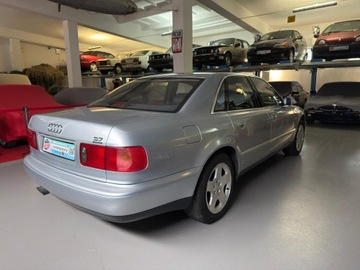 Audi A8 D2 Sedan 3.7 quattro 230KM 1997 Audi A8 (D2) 3.7 V8 Quattro - 1997 Elegancja, moc i niemiecka precyzja, zdjęcie 3