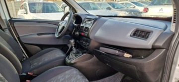 Opel Combo D Tour 1.6 CDTI 105KM 2014 Opel Combo Tour 1.6 CDTI, zdjęcie 25