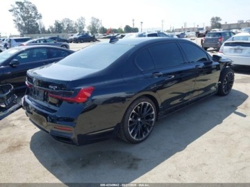 BMW Seria 7 G11-G12 2021 BMW Seria 7 750i xDrive 2021 4.4l 4.4 Benzyna 523KM, zdjęcie 5