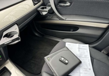 BMW Seria 3 E90-91-92-93 Limuzyna E90 316d 115KM 2011 BMW Seria 3 Oryginalny lakier, bezwypadkowy 2.0 Diesel 116KM, zdjęcie 35