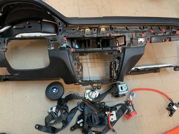 BMW F15 F16 X5 X6 KONZOLA DESKA ROZDĚLOVAČE AIRBAG