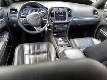 Chrysler 300C II 2021 Chrysler 300s 2021 3.6l 3.6 Benzyna 300KM, zdjęcie 8