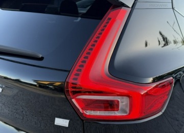 Volvo XC40 Crossover Plug-In 1.5 T5 Plug-in Hybrid 262KM 2021 Volvo XC 40 R-Design,T5,Plug-in,262KM, zdjęcie 17