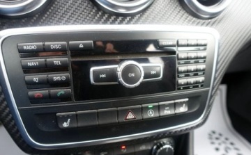 Mercedes Klasa A W176 Hatchback 5d Facelifting 200 d 136KM 2015 Mercedes-Benz Klasa A 200CDI 136KM AMG Line Niski przebieg Biksenon Skora, zdjęcie 19