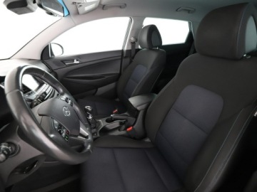 Hyundai Tucson III SUV 1.6 GDI 132KM 2018 Hyundai Tucson klima auto navi grzane fotele, zdjęcie 12
