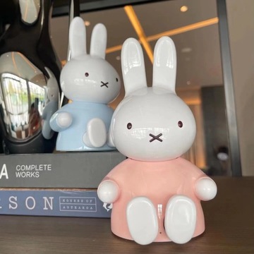 Miffy Bluetooth Action Рисунок TF-карта Дизайн динамика Беспроводной динамик