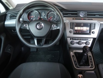 Volkswagen Passat B8 Variant 2.0 TDI 150KM 2015 VW Passat 2.0 TDI, 1. Właściciel, VAT 23%, Navi, zdjęcie 15