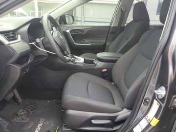 Toyota RAV4 V SUV 2.5 Hybrid Dynamic Force 218KM 2022 Toyota RAV4 2022 TOYOTA RAV4 LE 2.5 Hybryda 219KM, zdjęcie 6