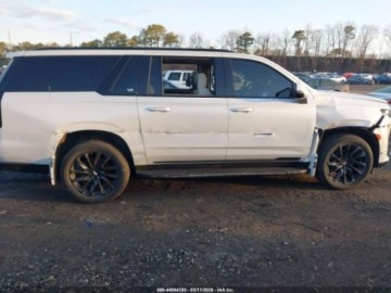 Cadillac Escalade III 2021 Cadillac Escalade ESV Sport Platinum 2021 6.2 Benzyna 420KM, zdjęcie 6