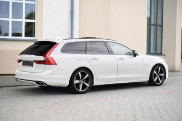 Volvo V90 II Kombi 2.0 T5 250KM 2020 R-DESIGN _ 3 SZTUKI W OFERCIE _ MEGA PREZENCJA __ MEGA WYPOSAŻENIE, zdjęcie 10