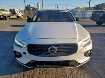Volvo S60 III 2024 Volvo S60 Core 2024 2.0 Benzyna 247KM, zdjęcie 5