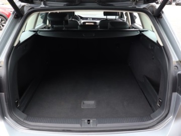 Volkswagen Passat B8 Variant 2.0 TDI BlueMotion SCR 190KM 2017 VW Passat 2.0 TDI, Salon Polska, Serwis ASO, zdjęcie 13