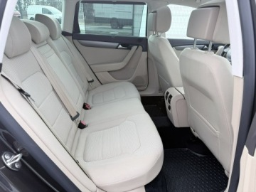 Volkswagen Passat B7 Variant 2.0 TDI CR DPF BlueMotion 140KM 2012 Volkswagen Passat 2.0TDI 140KM 2012r tempomat,, zdjęcie 33