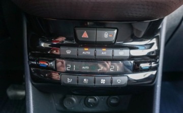 Peugeot 2008 I 2014 Peugeot 2008 Peugeot 2008 1.6 e-hdi 92KM 1.6 Diesel 92KM, zdjęcie 17