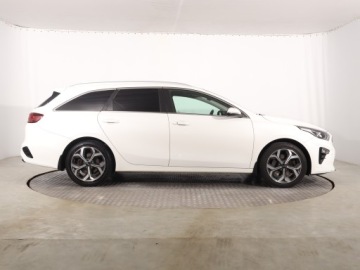 Kia Ceed III Kombi 1.4 T-GDi 140KM 2018 Kia Ceed 1.4 T-GDI, Salon Polska, Serwis ASO, zdjęcie 5