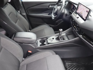 Nissan Qashqai III Crossover 1.3 DIG-T MHEV 140KM 2022 Nissan Qashqai 1.3 DIG-T MHEV, Salon Polska, zdjęcie 8