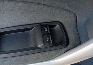 Ford Fiesta VII Van 1.6 Duratorq TDCi 90KM 2009 Ford Fiesta Zarejestrowany - ubezpieczony - 1,6 - 90 KM 1.6 Diesel 90KM, zdjęcie 20