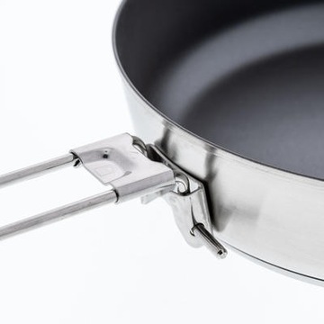 Туристическая столовая MH500 inox на 4 человека.