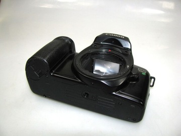 КАМЕРА CANON EOS 1000 FN — корпус