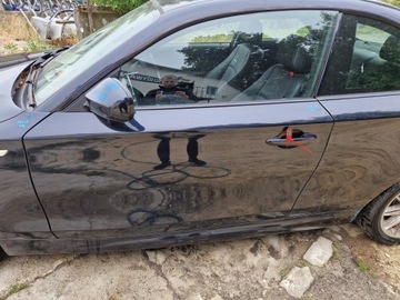 DVEŘE LEVÉ PŘEDNÍ BMW E82 416