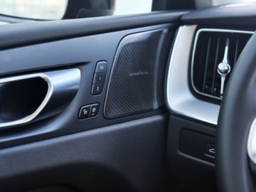 Volvo XC60 II Crossover Plug-In Facelifting 2.0 T6 350KM 2024 Volvo XC 60 T6 Plug-In | AWD | Plus Dark | FV23% |, zdjęcie 29