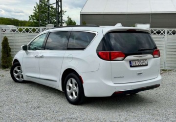 Chrysler Pacifica II 3.6 V6 291KM 2017 Chrysler Pacifica Chrysler Pacifica 3.6 Benzyna 290KM, zdjęcie 1