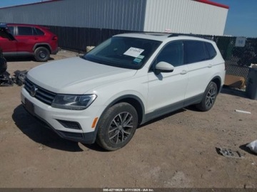 Volkswagen Tiguan II 2020 Volkswagen Tiguan SE 2020, od ubezpieczalni 2.0 Benzyna 184KM, zdjęcie 1