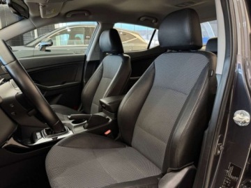 Kia Optima I Sedan Facelifting 1.7 VGT CRDi 136KM 2014 Kia Optima 1.7 CRDi L Kamera cofania Podgrzewane fotele Czujniki parkow, zdjęcie 8