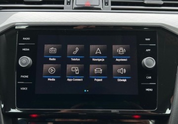 Volkswagen Passat B8 Variant Facelifting 1.5 TSI EVO 150KM 2023 Volkswagen Passat Variant Variant Business Pakiety, ACC, Kamera, GPS, Pod, zdjęcie 25