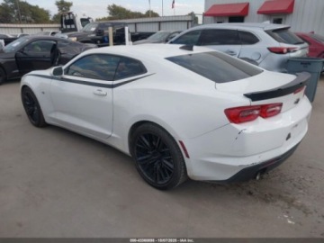 Chevrolet Camaro VI Coupe 3.6 335KM 2019 Chevrolet Camaro 1LT 2019 3.6 Benzyna 335KM, zdjęcie 3