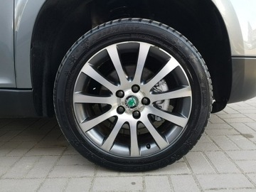 Skoda Yeti Minivan 2.0 TDI CR DPF 4x4 140KM 2011 Škoda Yeti Skoda Yeti 2.0 TDI 140KM Klimatronic, zdjęcie 23