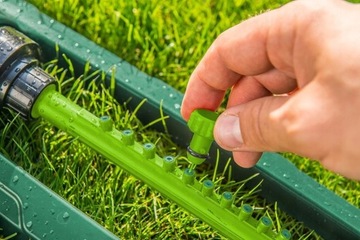 VERTO SWINGING GARDEN КОЛЕБАТЕЛЬНЫЙ ДОЖДЕВАТЕЛЬ, РЕГУЛИРУЕМЫЙ, 16 ФОРСУНОК 15G770