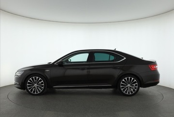 Skoda Superb III Liftback 2.0 TDI 190KM 2017 Skoda Superb 2.0 TDI, Salon Polska, 187 KM, zdjęcie 2