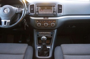 Volkswagen Sharan II Van 2.0 TDI-CR BMT 140KM 2014 Volkswagen Sharan 2.0 TDI CR 140 KM, 4x4, 7osob, Webasto, Biksenon, Hak, G, zdjęcie 12