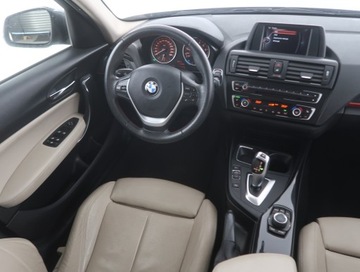 BMW Seria 1 F20-F21 Hatchback 5d Facelifting 2015 118i 136KM 2015 BMW 1 116i, Salon Polska, Automat, Skóra, Xenon, zdjęcie 6