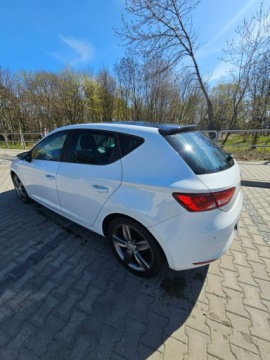 Seat Leon III Hatchback 1.6 TDI CR 105KM 2013 Seat Leon Automat DSG - 2013 r - 1.6 tdi, zdjęcie 3