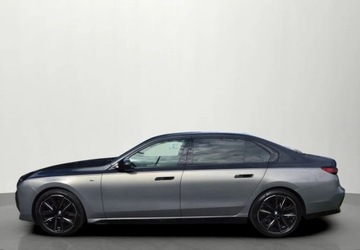 BMW Seria 7 G70 Sedan 3.0 40d 299KM 2024 BMW Seria 7 740 xDrive Laser M Pakiet ACC Virtual Ambiente Hak Panorama Ma, zdjęcie 3