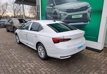 Skoda Octavia IV Liftback 1.5 TSI e-Tec Mild Hybrid 150KM 2025 Skoda Octavia 1.5 TSI 150KM DSG mHEV EDITION 130 SELECTION, dostepna od re, zdjęcie 1