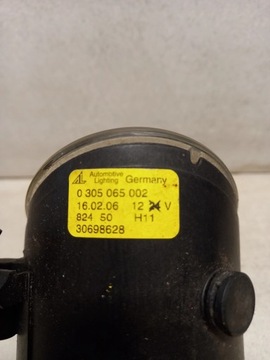 HALOGEN PRAVÝ VOLVO C30 S40II C70II 30698628 0305065002