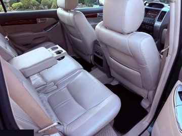 Toyota Land Cruiser IV 3.0 D-4D 163KM 2005 Toyota Land Cruiser 3.0 D Sol 163KM 2005r bezwypadkowy, zdjęcie 22