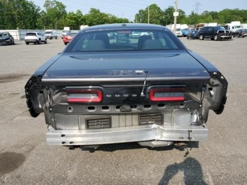 Dodge Challenger III 2023 Dodge Challenger Challenger sxt 3.6 Benzyna 303KM, zdjęcie 3